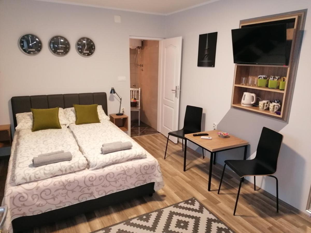 Sombor 19 Central Apartment Extérieur photo